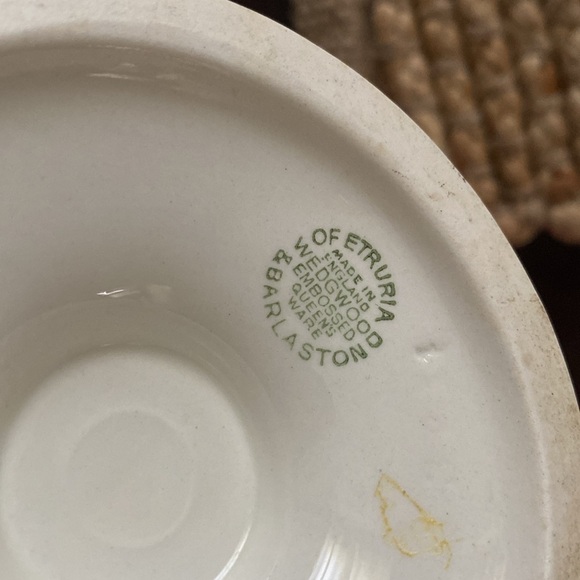 Wedgewood vase - Picture 4 of 5